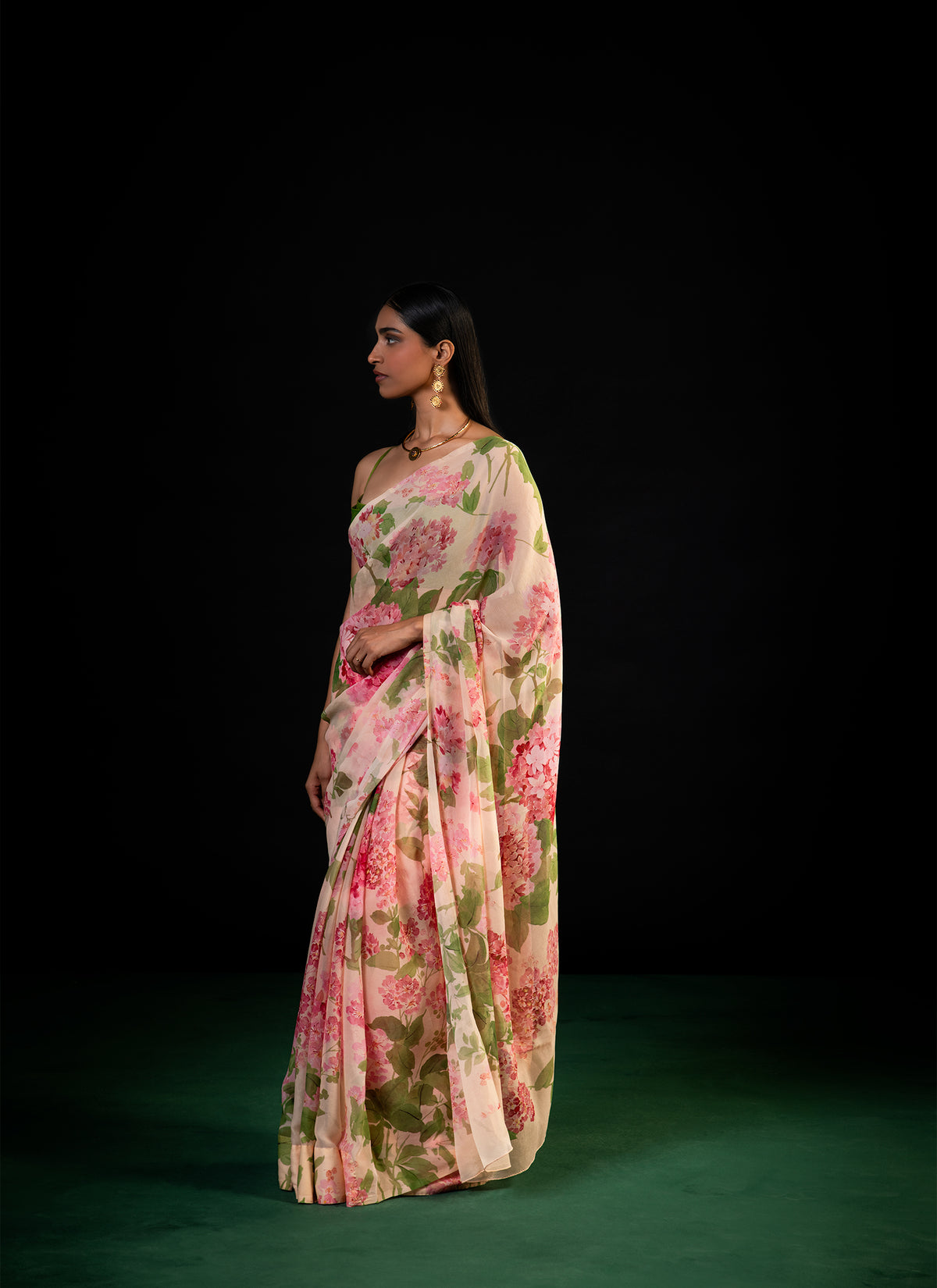 Chandni - Peach Floral Print Saree