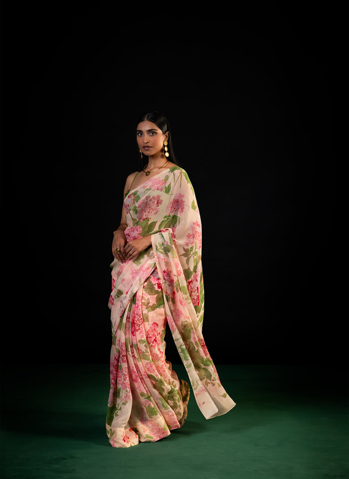 Chandni - Peach Floral Print Saree